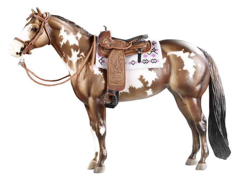 Breyer Traditional Cimarron Western Pleasure Saddle (1:9 Scale), 6.5"L x 7.875"H H - Image 1